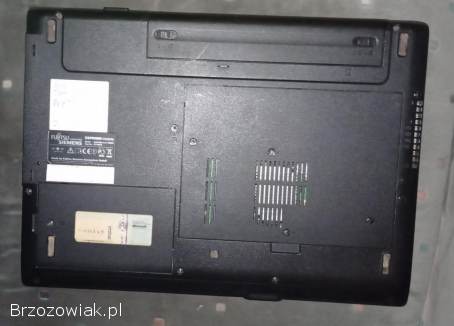 Laptop Fujitsu Siemens Esprimo V5555