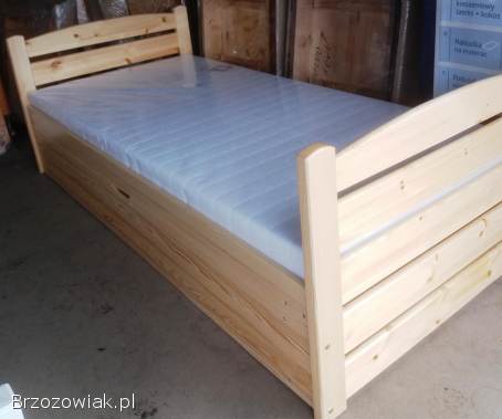Łóżko drewniane z materacem i pojemnikiem na pościel -  nowe